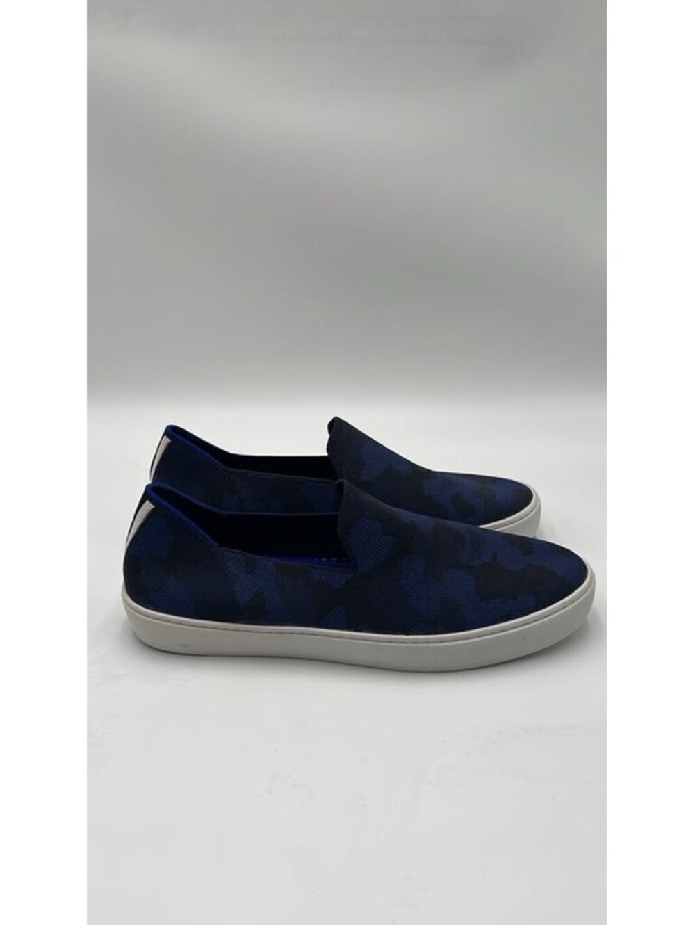 Rothy’s Women’s The Original Slip-On Sneaker Navy Camo Size 11